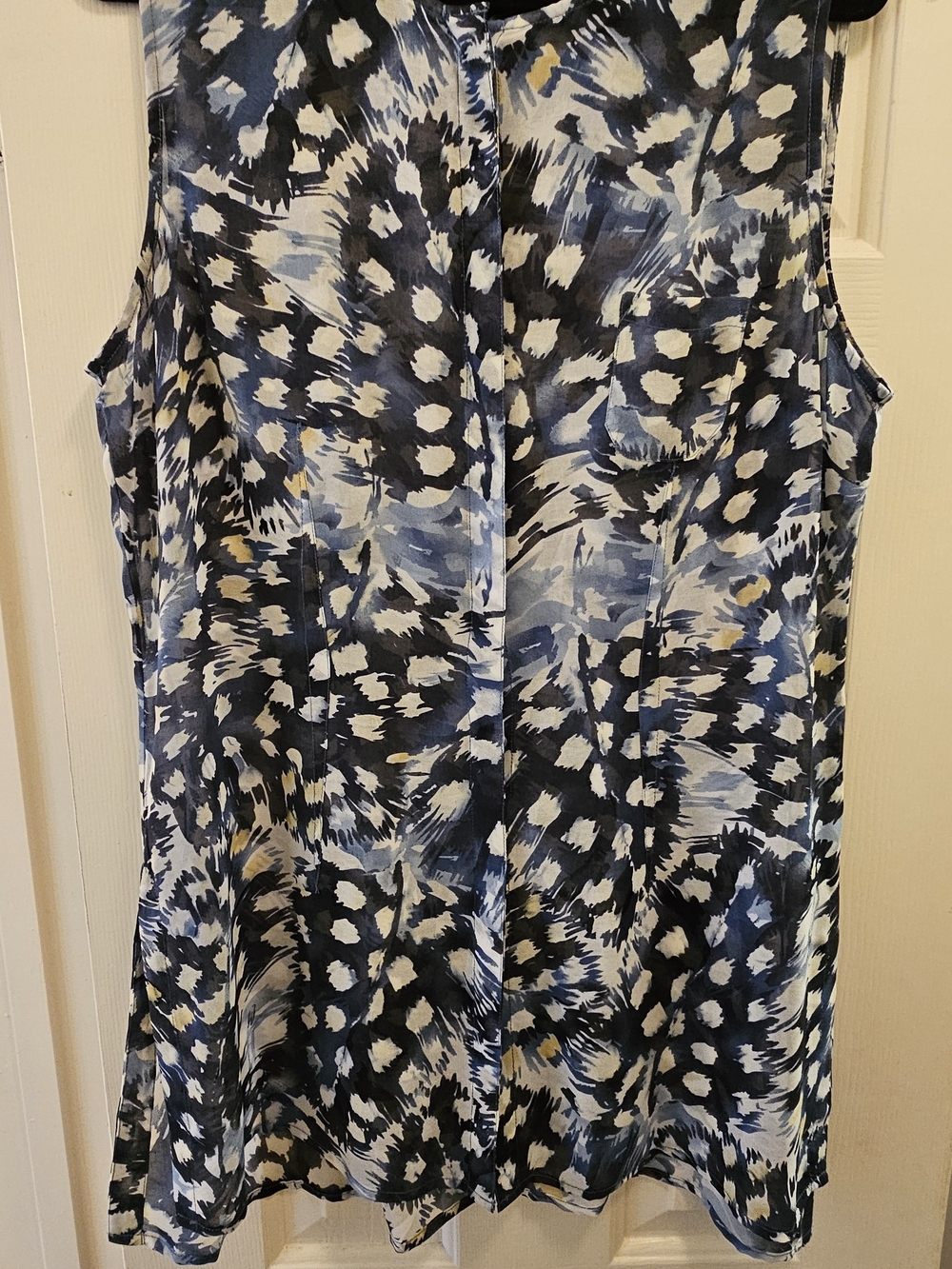 CAbi Blue, Black & White Abstract Sleeveless Camisole